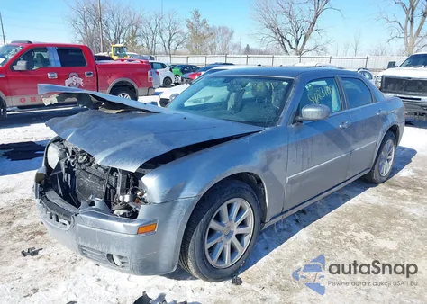 2007 Chrysler 300 Touring z USA, uszkodzony, nr VIN 2C3KA53G97H810443
